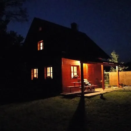U Rybnika Brodsky 山林小屋